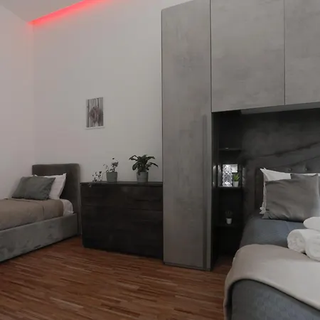 Self Check-in - 2 Bedrooms - Metro - 1000 Mbps Apartmán *