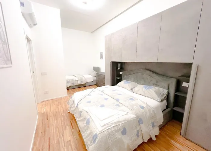 Attia 3 - Wifi - Duomo Apartament Mediolan